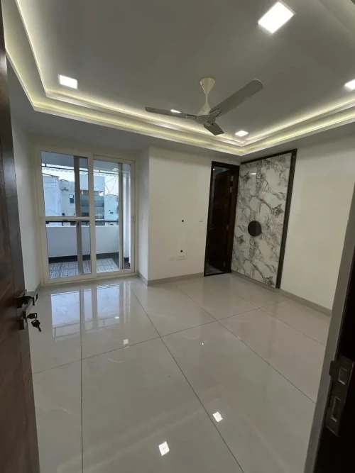 LP08981 -  Flat / Apartment Available For Sale  in Delhi Dwarka