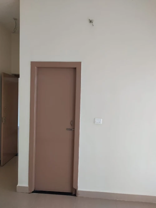 LP17132 -  Flat / Apartment Available For Sale  in Chennai South